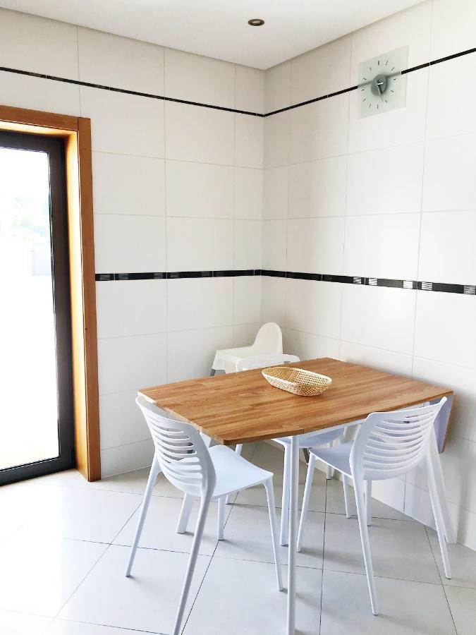 Terrace Apartment - T2 Com Garagem Fechada Gratuita Aveiro Kültér fotó